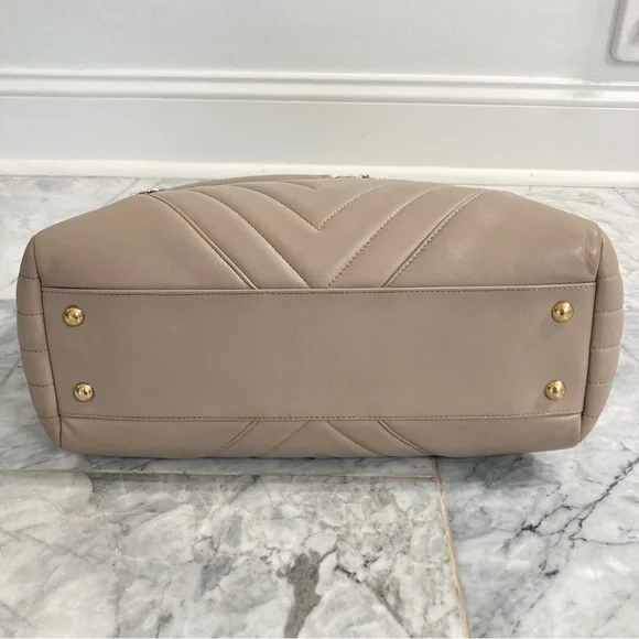 CHANEL Taupe CC Lambskin Chevron Quilted Leather Chain Statement Shopper Tote - Picture 4 of 15